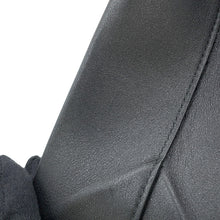 Load image into Gallery viewer, BALENCIAGA ChainHandbag Black760012 Leather Size Small