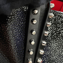 将图像加载到图库查看器中,Christian Louboutin Kabata Black3175207 Enamel Size Small