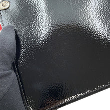 将图像加载到图库查看器中,Christian Louboutin Kabata Black3175207 Enamel Size Small