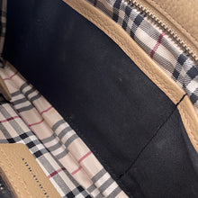 将图像加载到图库查看器中,BURBERRY One Shoulder Bag Beige Leather