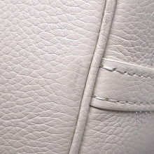 将图像加载到图库查看器中,LOUIS VUITTON Blossom WhiteM11842 Monogram Mahina Size PM