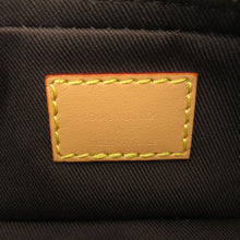 将图像加载到图库查看器中,LOUIS VUITTON Dock on Strap BrownM83342 Monogram・Craggy