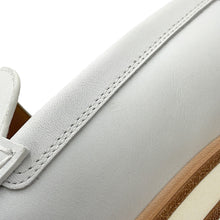 Load image into Gallery viewer, HERMES ★Ivy Mocassins Loafers White Leather Size 37H