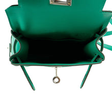 Load image into Gallery viewer, HERMES Kelly Jump Vert Vertigo Swift Leather
