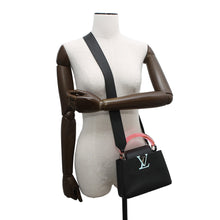 将图像加载到图库查看器中,LOUIS VUITTON Capucines Noir/PinkM56072 Taurillon Leather Plexiglas Size Mini