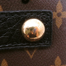 将图像加载到图库查看器中,LOUIS VUITTON carrousel Brown/NoirM40434 Monogram Fleur de Jae