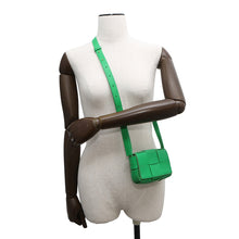 将图像加载到图库查看器中,Bottega Veneta ★Candy Cassette Shoulder Parakeet666688 Lambskin