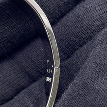 Load image into Gallery viewer, HERMES Clic crack Size PM Silver/Pink Metal