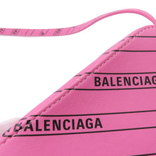Load image into Gallery viewer, BALENCIAGA ★Everyday camera bag Pink552372 Leather Size XS