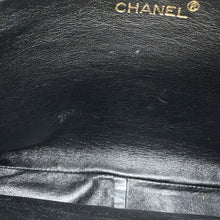将图像加载到图库查看器中,CHANEL Triple Coco One Belt Black Caviar Leather