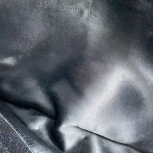 将图像加载到图库查看器中,CHANEL Triple Coco One Belt Black Caviar Leather