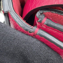 将图像加载到图库查看器中,Valentino Garavani ★Rock Studded Shoulder Bag Pink Leather