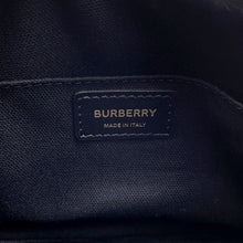 将图像加载到图库查看器中,BURBERRY Camera bag Black8015241 Leather Size SM