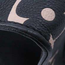 Load image into Gallery viewer, LOUIS VUITTON ★Onthego Noir/BeigeM45659 Bicolor Monogram Empreinte Leather Size PM
