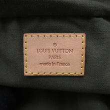 Load image into Gallery viewer, LOUIS VUITTON Jasmin LichenM95772 Monogrammed Denim