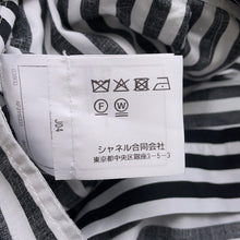 Load image into Gallery viewer, CHANEL Coco Beach Striped Pants Size 34 Black/WhiteP76233 Cotton 97% Polyurethane 3%