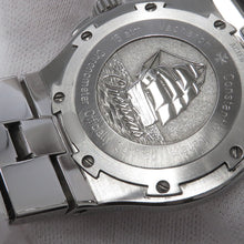 Load image into Gallery viewer, VACHERON CONSTANTIN Overseas W37mm Stainless Steel Silver Dial42040/423A
