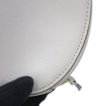 将图像加载到图库查看器中,Valentino Garavani ★VLTN Logo Rock Studded Shoulder Bag WhiteQW2B0C47RCH Leather