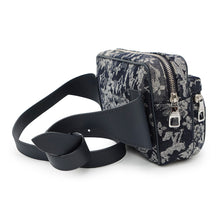 将图像加载到图库查看器中,LOUIS VUITTON Bumbag/ Outdoor NavyM57281 Monogram / Tapestry