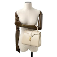 将图像加载到图库查看器中,CELINE 16 Sèze Shoulder Bag Beige188003 Calf Leather Size Small