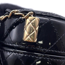 Load image into Gallery viewer, CHANEL Matelasse Mini Chain Vanity BlackAP1616 Patent Leather