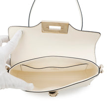 将图像加载到图库查看器中,Valentino Garavani ★Rock Studded Shoulder Bag White Leather
