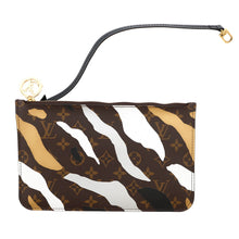 将图像加载到图库查看器中,LOUIS VUITTON Neverfull League of Legends Noir/Gold/SilverM45201 Monogram Size MM