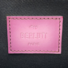 将图像加载到图库查看器中,Berluti Nino Volume Clutch Bag Black/Pink Leather