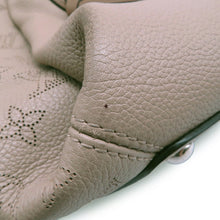 Load image into Gallery viewer, LOUIS VUITTON Omea Galet/BrownM55031 Monogram Mahina