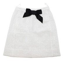 将图像加载到图库查看器中,CHANEL ★Camellia Ribbon Lace Skirt Size 36 White/BlackP77294 Cotton100% Sequins