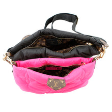 Load image into Gallery viewer, LOUIS VUITTON ★Maxi Multi Accessory Pochette Noir/FuchsiaM58980 Recycled Nylon Monogram