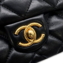 将图像加载到图库查看器中,CHANEL Matelasse ChainShoulder BlackAS3393 Lambskin Size 20