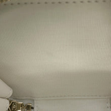 将图像加载到图库查看器中,CHANEL Matelasse 2WAY Chain Bucket WhiteAP2913 Caviar Leather Size Mini