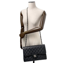 将图像加载到图库查看器中,CHANEL Jumbo Matelasse Double Flap Shoulder Bag BlackA58600 Caviar Leather Size 30