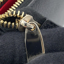 将图像加载到图库查看器中,Christian Louboutin Rubira ChainShoulder Bag Black/Red1225230 Calf Leather Size Calf Leather