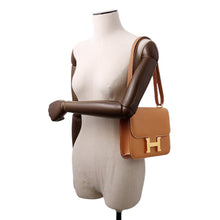 将图像加载到图库查看器中,HERMES Constance Miroir Gold Epsom Size 24