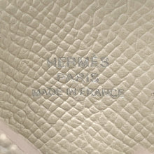 Load image into Gallery viewer, HERMES H Tag Phone Case Craie Epsom