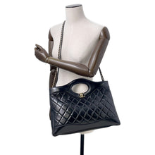 将图像加载到图库查看器中,CHANEL CHANEL31 Shopping Bag BlackAS4854 Shiny Lambskin
