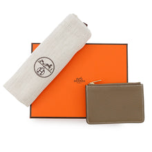 将图像加载到图库查看器中,HERMES Roulis Roulis Slim Etoupe Chevre Myzore Goatskin