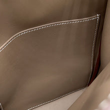 将图像加载到图库查看器中,HERMES Akkad Etoupe Togo Leather Size PM