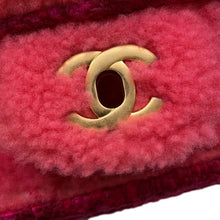 将图像加载到图库查看器中,CHANEL Mini Matelasse ChainShoulder Red/Pink Tweed Boa Size Mini
