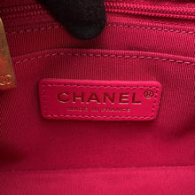将图像加载到图库查看器中,CHANEL Mini Matelasse ChainShoulder Red/Pink Tweed Boa Size Mini