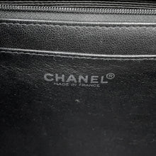 将图像加载到图库查看器中,CHANEL Jumbo Matelasse ChainShoulder Bag BlackA11869 Caviar Leather Size 30