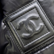 将图像加载到图库查看器中,CHANEL Coco Cocoon Tote Bag BlackA47107 Nylon