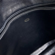 Load image into Gallery viewer, CHANEL ★CC Logo ChainTote Bag Black Lambskin