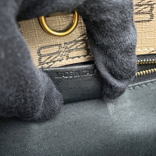 将图像加载到图库查看器中,BALENCIAGA ★BBMonogram Signature Shopper Bag Brown702698 PVC