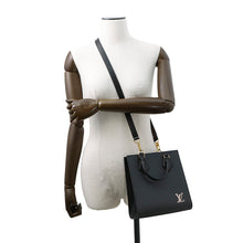 将图像加载到图库查看器中,LOUIS VUITTON ★Sac Plat NoirM20958 Epi Leather Size BB