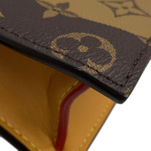 Load image into Gallery viewer, LOUIS VUITTON Sac Plat Messenger BrownM45969 Monogram stripe