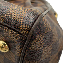 将图像加载到图库查看器中,LOUIS VUITTON Trevi RedN51997 Damier Ebene Canvas Size PM