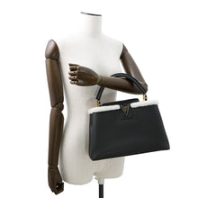 将图像加载到图库查看器中,LOUIS VUITTON Capucines NoirM59073 Taurillon Leather Shearling Size MM